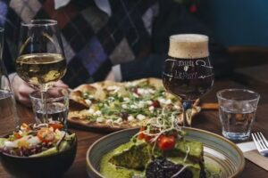 LUX | caf&eacute;-restaurant