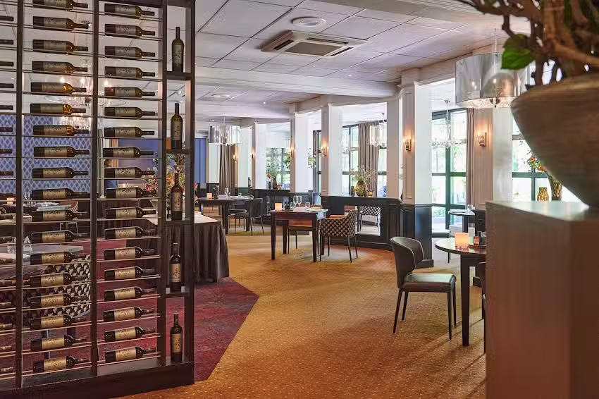 Marijke Muoi Wine & Dine