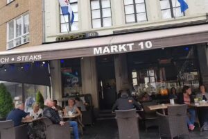 Markt 10