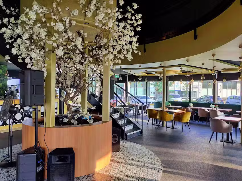 Masha Caf&eacute; & Restaurant