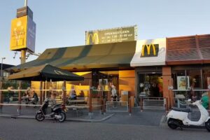 McDonald&rsquo;s Dordrecht A16
