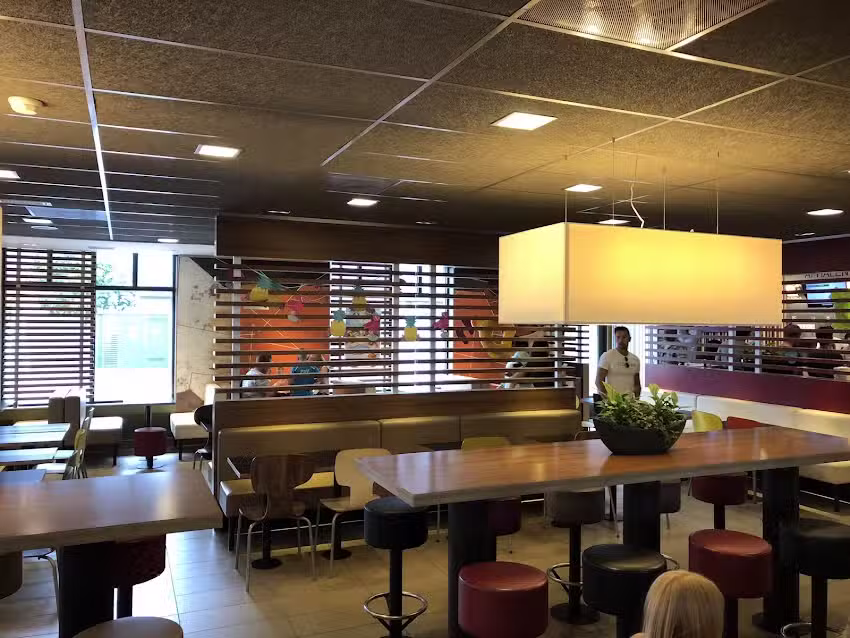 McDonald&rsquo;s Oosterhout Beneluxweg