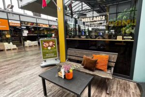 Mellah&rsquo;s Deli & Toko