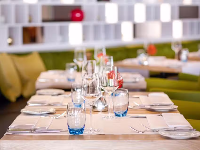 M&Ouml;VENPICK RESTAURANT
