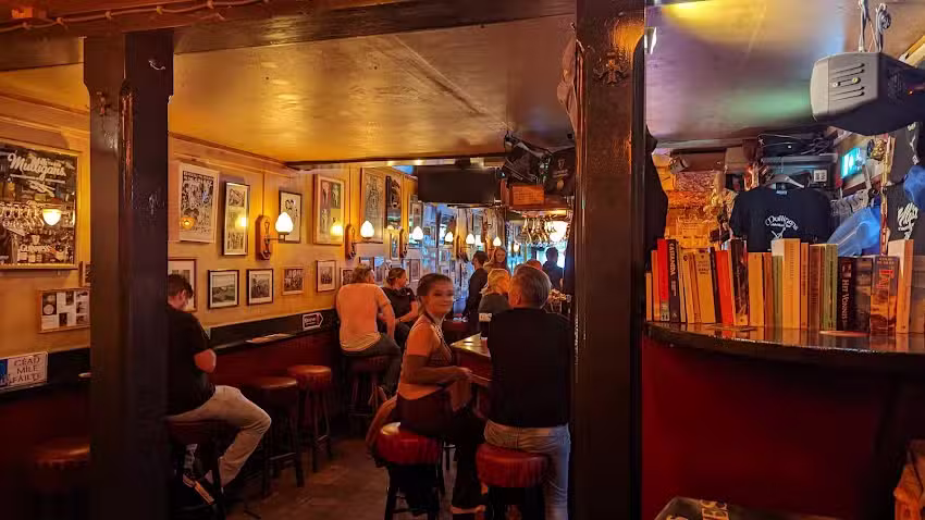 Mulligans Irish Music Bar