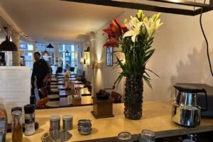 Netherlands Bagels Cafe