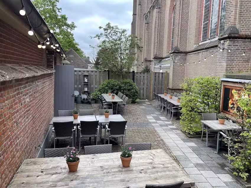 Onder de Toren