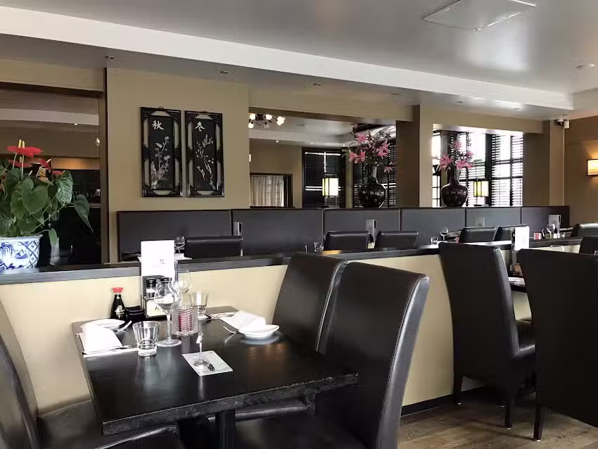 Ora Restaurant & Cafe