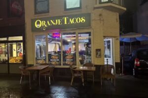 Oranje tacos