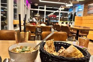 Pakwaan Indian restaurant & street food