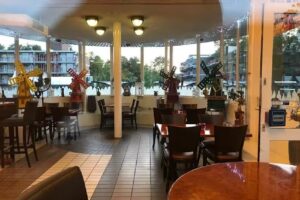 Paul’s Indiaas Restaurant