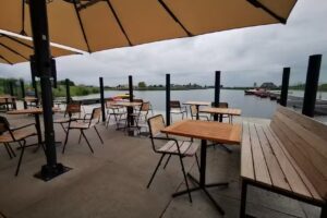 Paviljoen Flonk-restaurant Blauwestad
