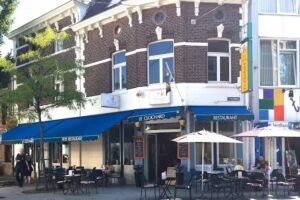 Petit Restaurant Lunchroom Le Clochard