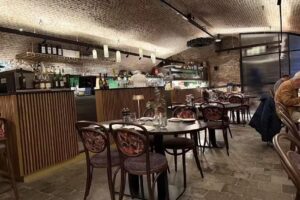 Petite Pucelle Bistro