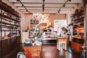 PHIL & D&Eacute;JEAN Traiteur-Kaas-Delicatessen