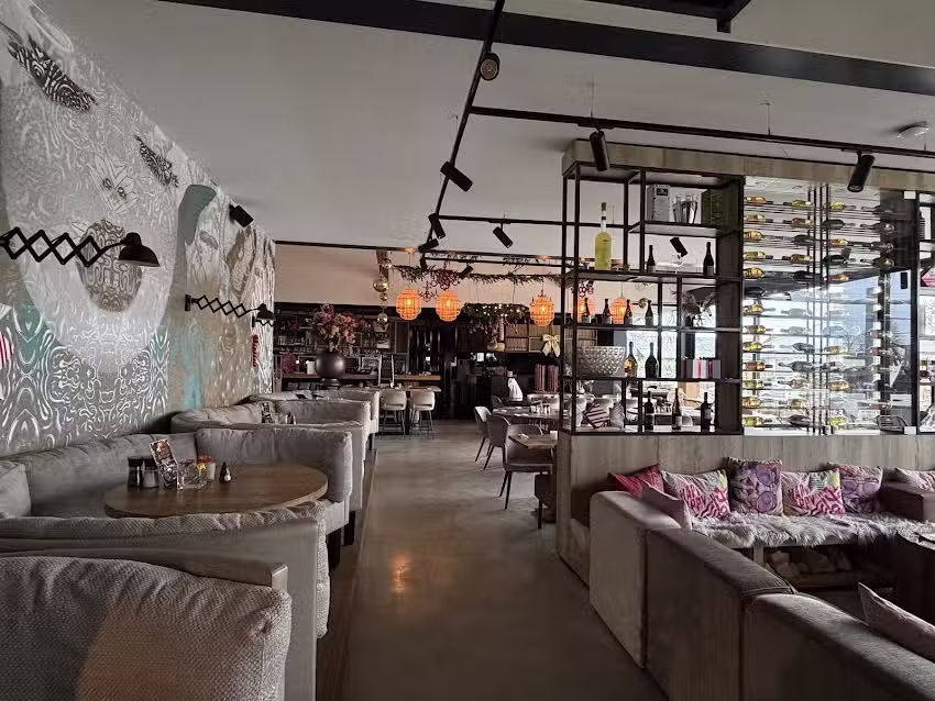 Piazza &ndash; Italian Take Away