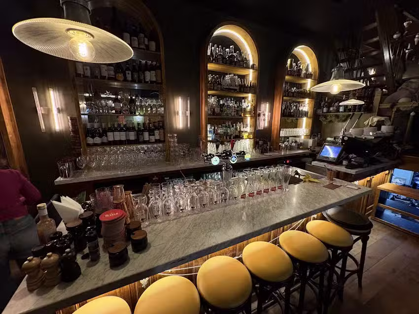 Pinocchio Cafe-Restaurant