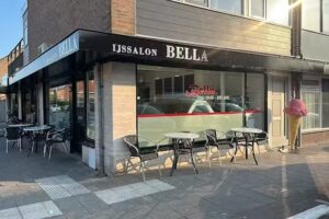 Pizzeria Bella