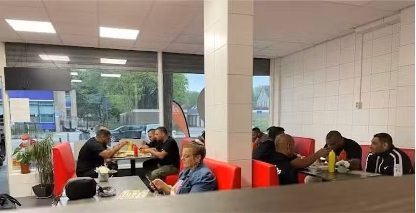 Pizzeria Tent LOMBARDIJEN