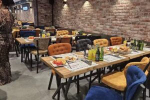 Planeta Caf&eacute;-Bar Restaurant