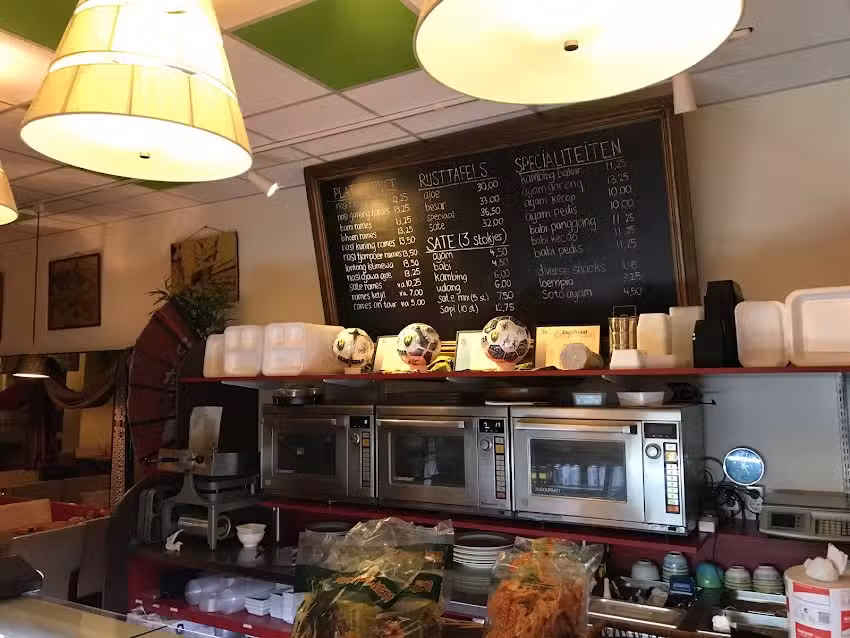 Poetri Ajoe 🇮🇩