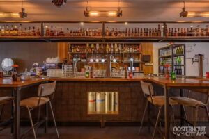 Proeflokaal Moolenaar | 🥂 Feesten | ❓ Quizzen | 🎷 Livemuziek | 🍴 Eerst eten