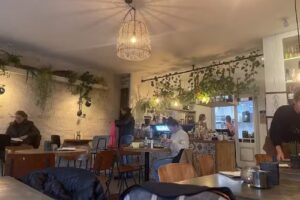 Pura Vida Foodbar &ndash; West