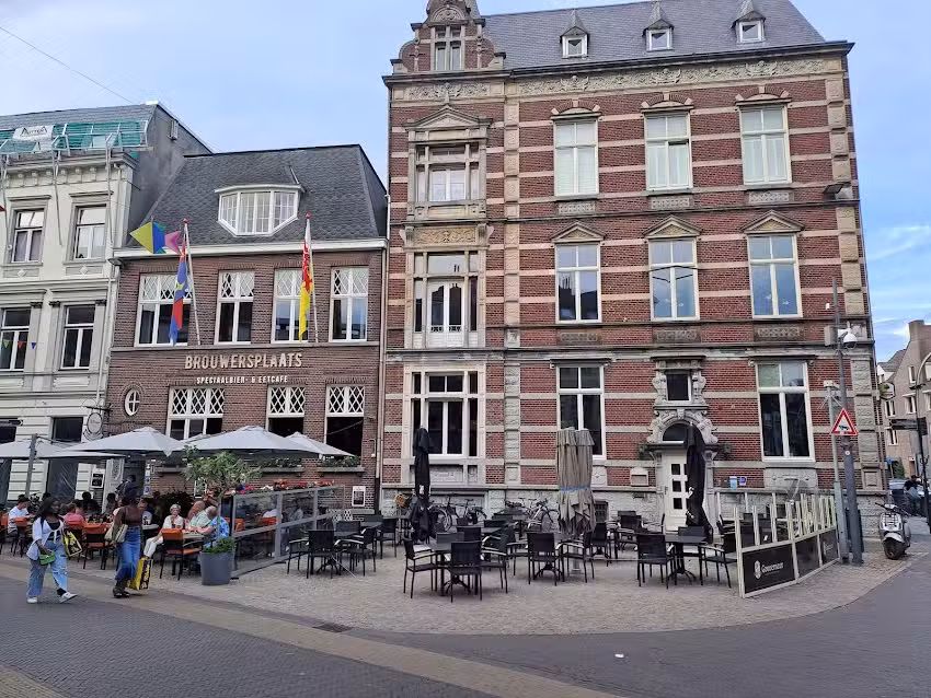 PUUR