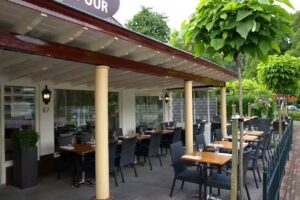 Puur Sanh Restaurant