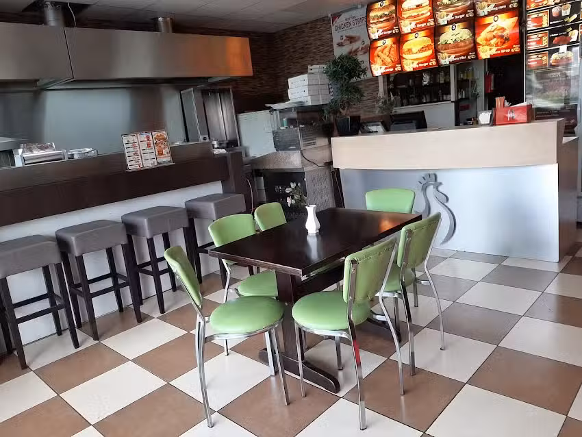 Pyramide Fried Chicken