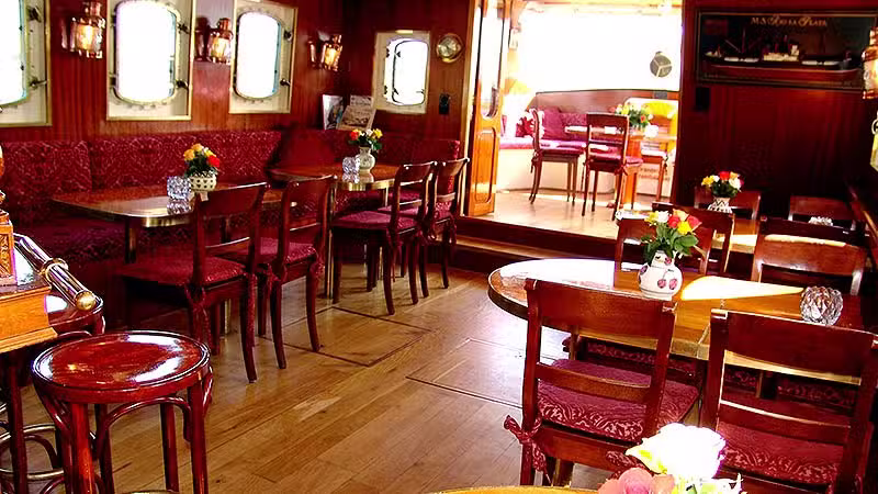 Rederij de tijd Rondvaart Over De Vecht Of Loosdrechtse Plassen