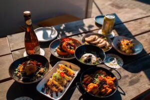 Restaurant Caf&eacute; West