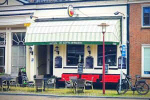 Restaurant en caf&eacute; De Heeren van Heeres