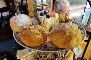 Restaurant &lsquo;The Barn&rsquo;