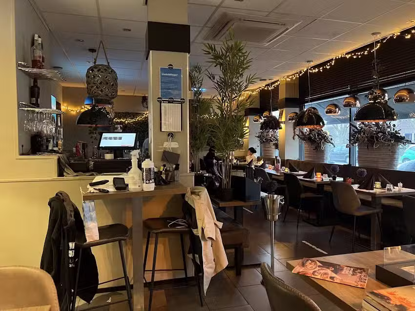 Restaurant Twins Grillhuysch Tiel