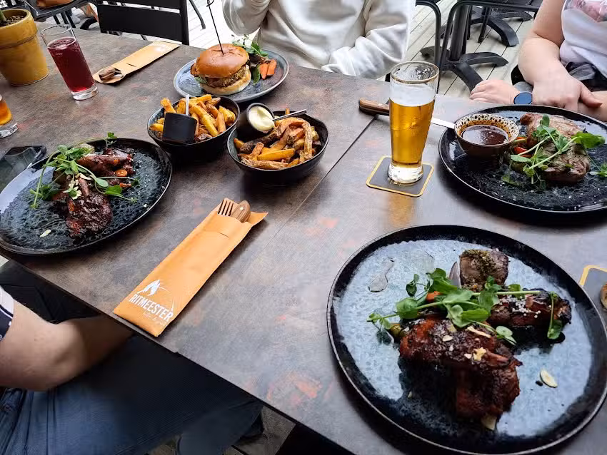 Ritmeester Bistro & Grill