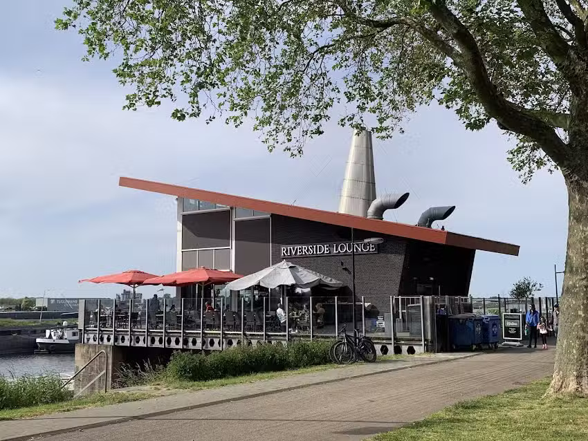 Riverside Lounge Maasbracht