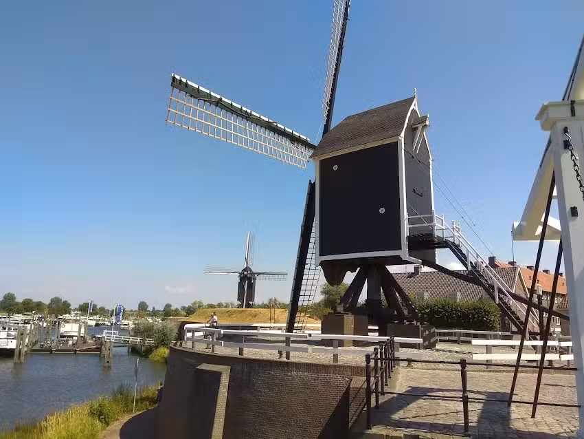 Rondvaart metb eten en drinken Ronassis Haven Heusden