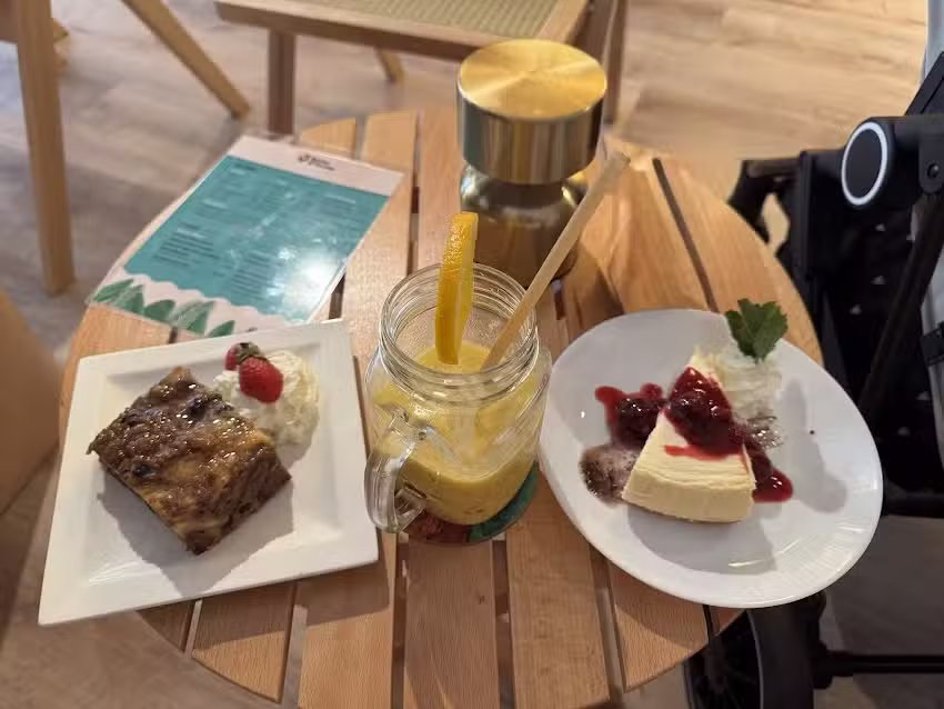 Roots & routes Cafe