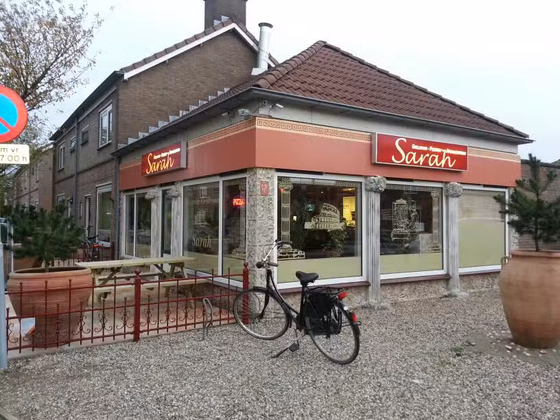 Sarah Afhaalcentrum Shoarma-Pizza&rsquo;s