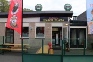 Snack Plaza