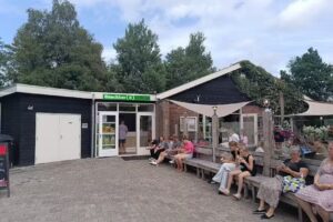 Snackbar de Meerpaal