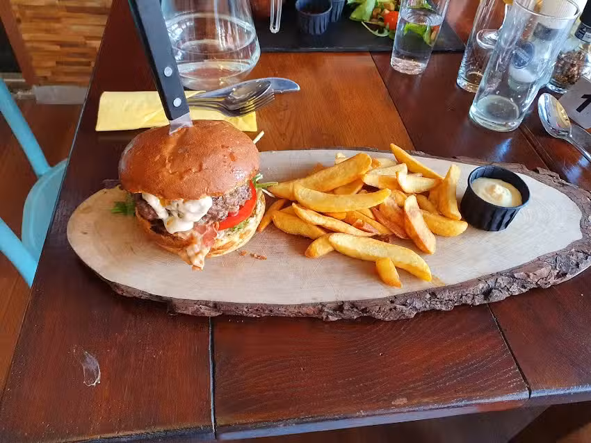 Sociaal Restaurant &ldquo;Aan Tafel&rdquo;