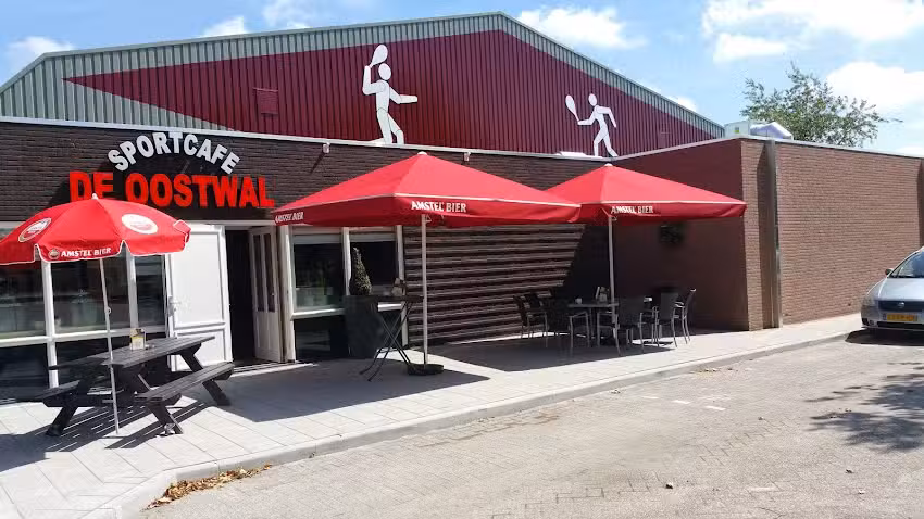 Sportcaf&eacute; de Oostwal