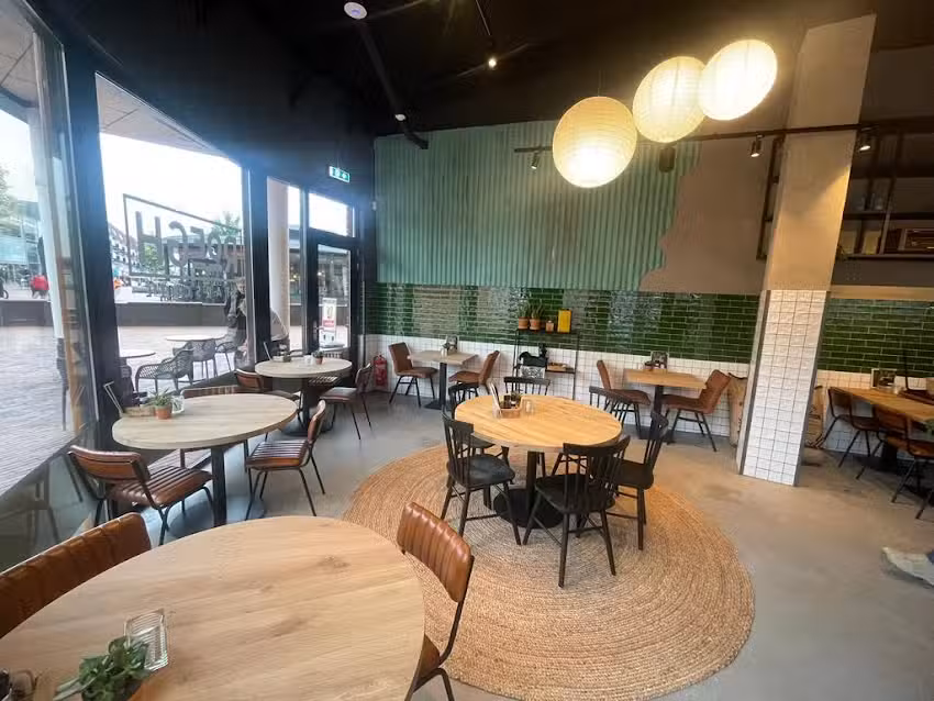 Stadscaf&eacute; Roegh