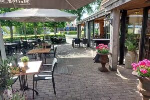 Steakhouse & Shared Dining restaurant De Rooie Ridder