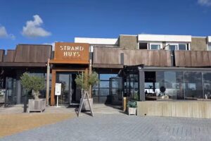 Strand Huys Makkum