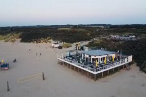 Strandcaf&eacute; De Zeester