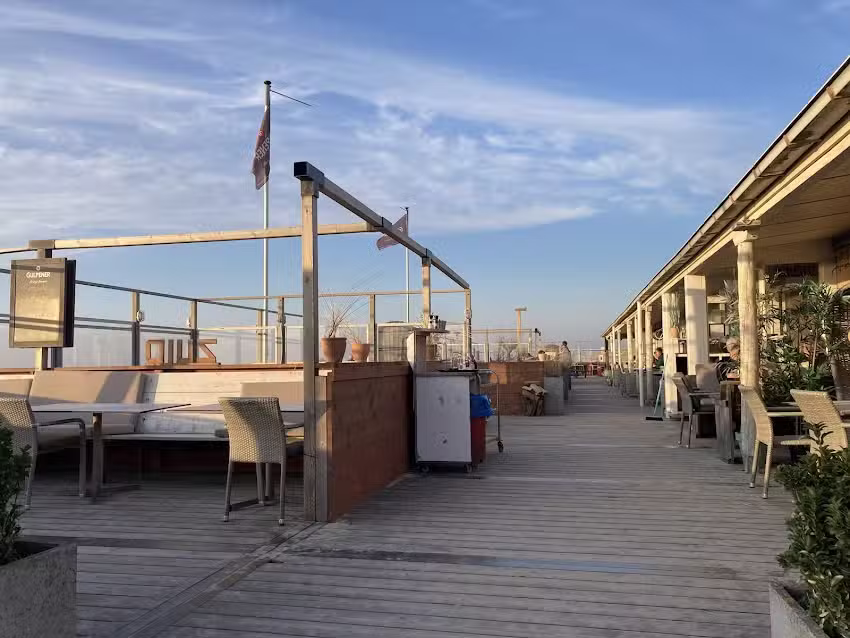 Strandpaviljoen NewZuid Sint Maartenszee