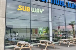 Subway Den Hoorn